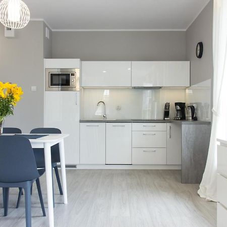 Komfortowy Apartament Lazur Z Garazem Колобжег Екстериор снимка